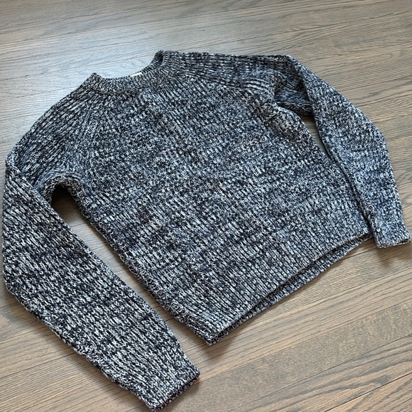 H&M blue peckled cotton sweater - Picture 1 of 4